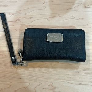 Michael Kors black leather wallet